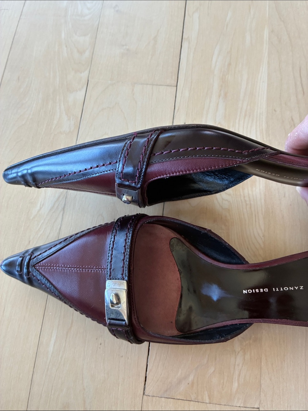 Vintage Giuseppe Zanotti Burgundy Pointed Leather Slip-On Mules/Kitten Heels - Picture 11 of 16
